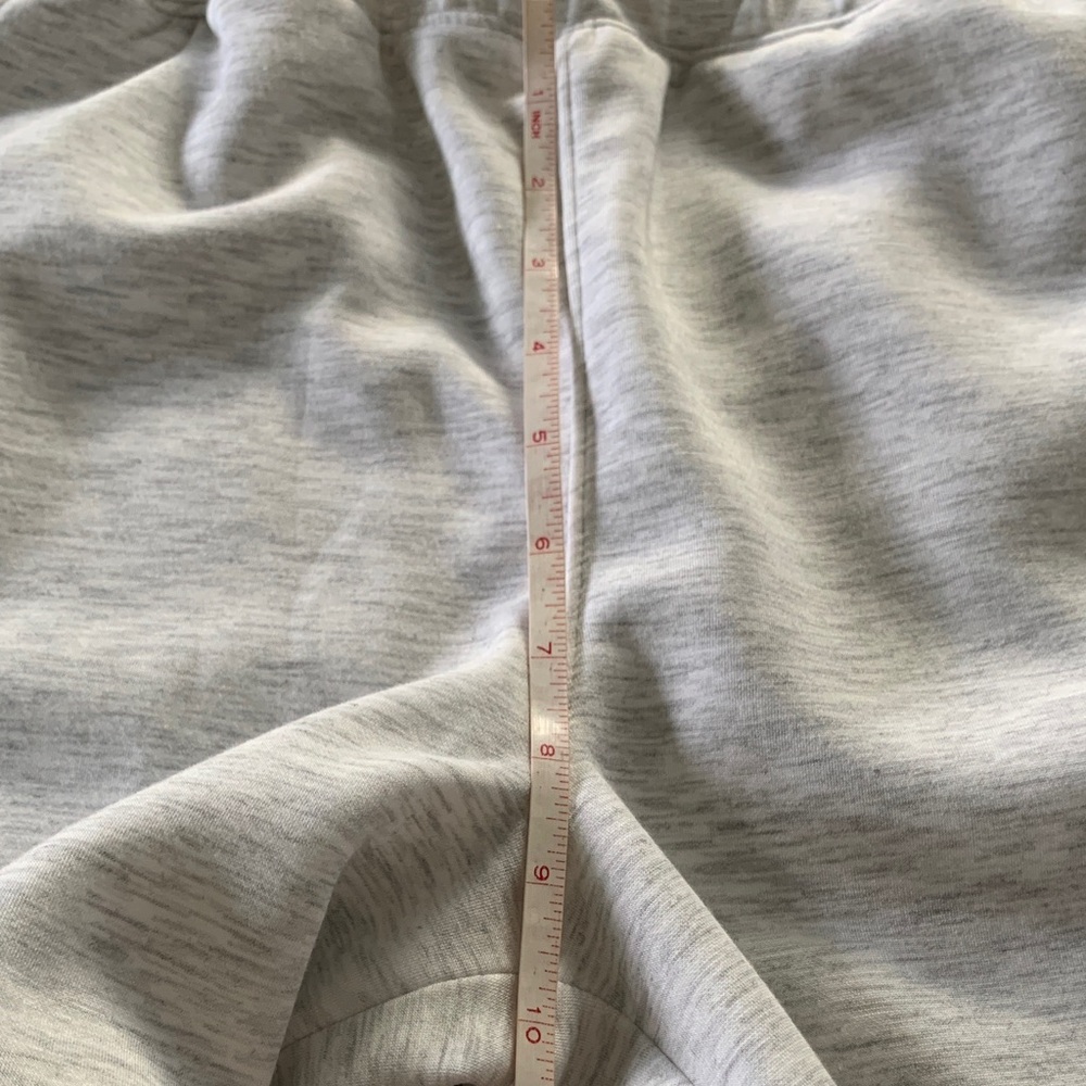 NWT Mixed Size 2pc Thrive Gray L Sweatshirt and M Sweatpants Athleisure Set - Picture 10 of 15